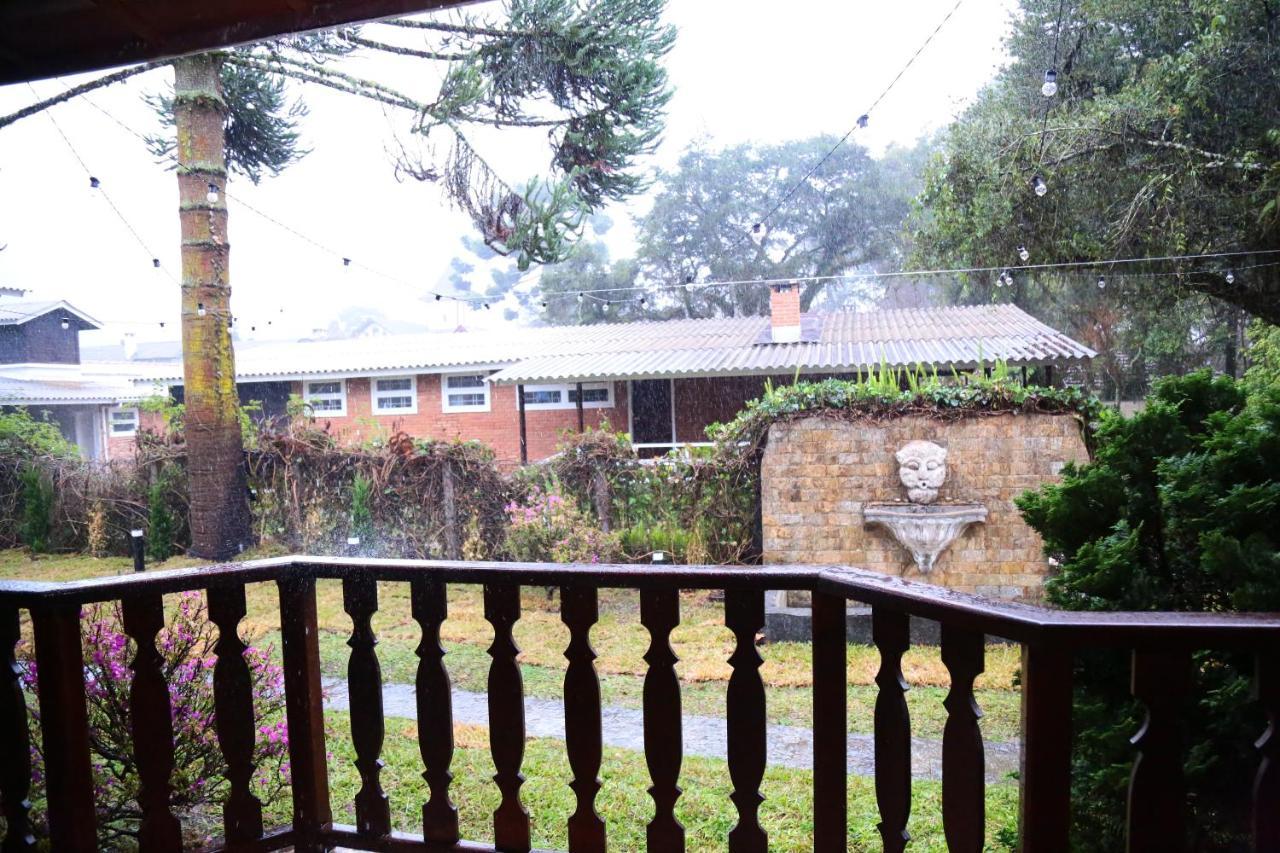 Pousada Miraflores Campos do Jordão Екстериор снимка
