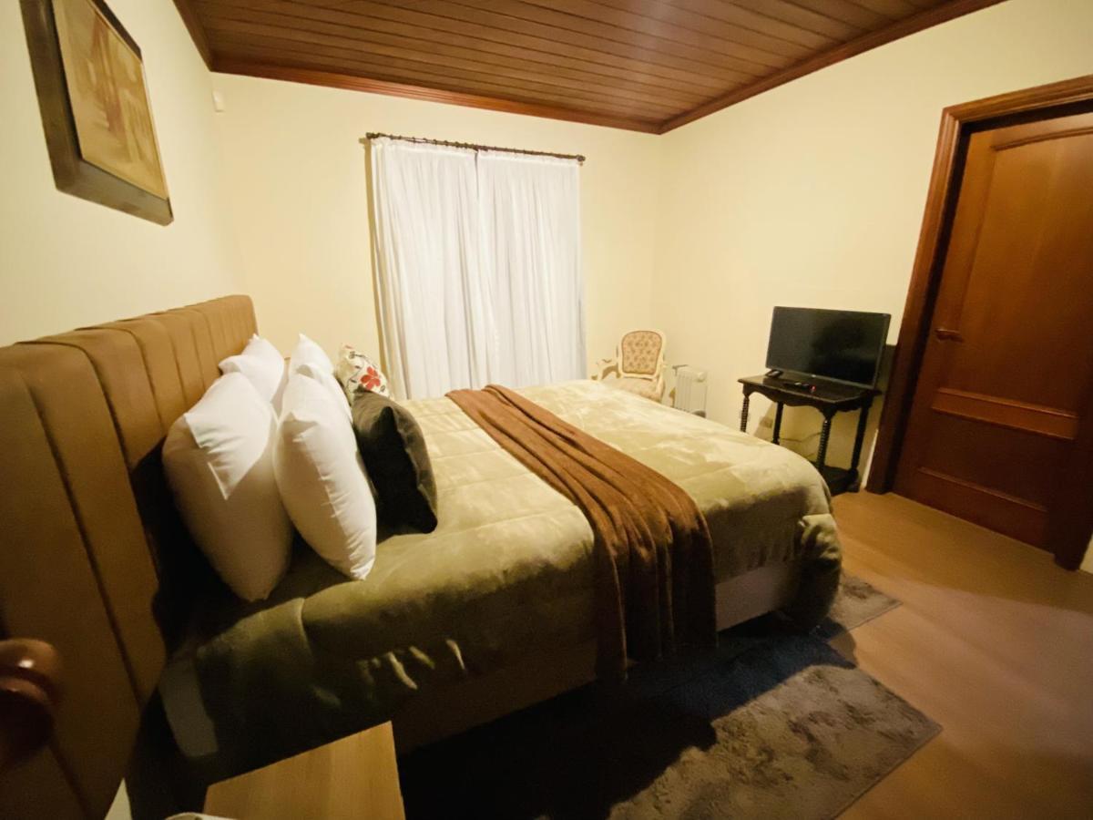 Pousada Miraflores Campos do Jordão Екстериор снимка